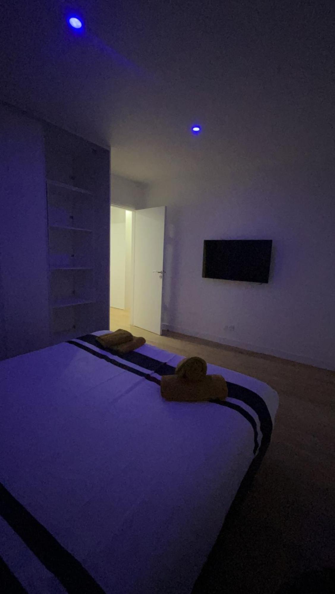 La Dream Night Daire Pontault-Combault Dış mekan fotoğraf